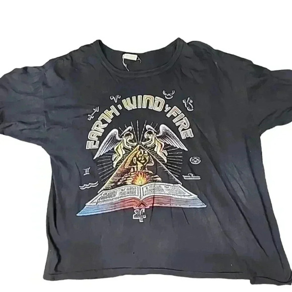 Vintage 70’s Earth, Wind & Fire Live In Concert T-Shirt Xl. Fantasy Vint… - Picture 2 of 7